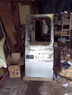 AEC Swift, BPH 106H, Repairs to Emergecy Door &copy; J.Wilkins