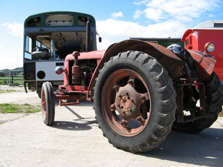 AEC Swift meets David Brown &copy; J.Wilkins