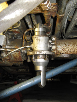 AEC Swift Relay-lever racket &copy; J.Wilkins