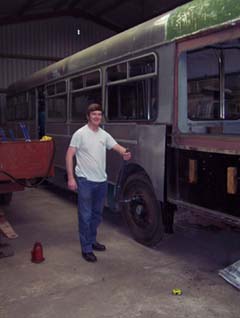 AEC Swift, BPH 106H, Swapping the wheels &copy; J.Wilkins